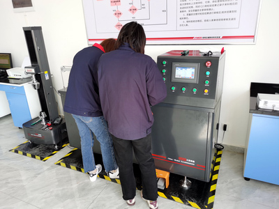 戰勝疫情，積極奮戰喜迎暖春