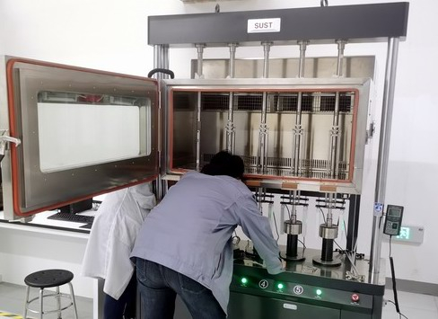 新品新聞：五工位電子蠕變持久強(qiáng)度試驗機(jī)交付用戶