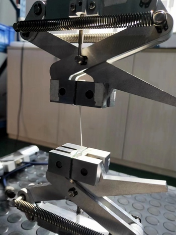 山東大學(xué)半干模拉伸試驗(yàn)機(jī)測試報告